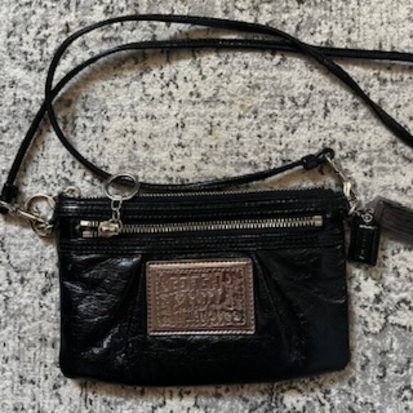 Coach Poppy Black Cross Body Bag - Picture 1 of 10